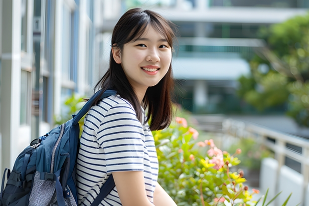 沈阳药科大学公办还是民办（沈阳药科大学介绍）